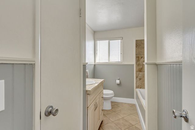 3995 S 1950 W. ST, West Valley City, UT 84119