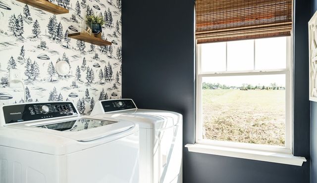 577 Nightengale Ridge Dr, Columbia, TN 38401