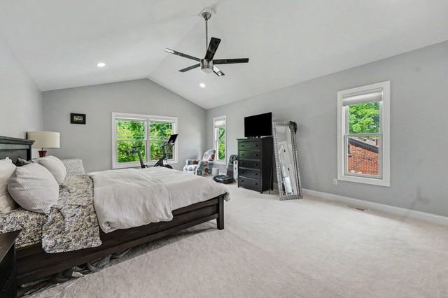 2928 Vinsetta Boulevard, Royal Oak, MI 48073
