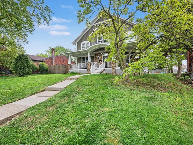 2928 Vinsetta Boulevard, Royal Oak, MI 48073
