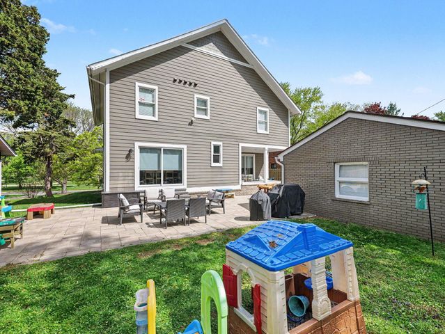 2928 Vinsetta Boulevard, Royal Oak, MI 48073
