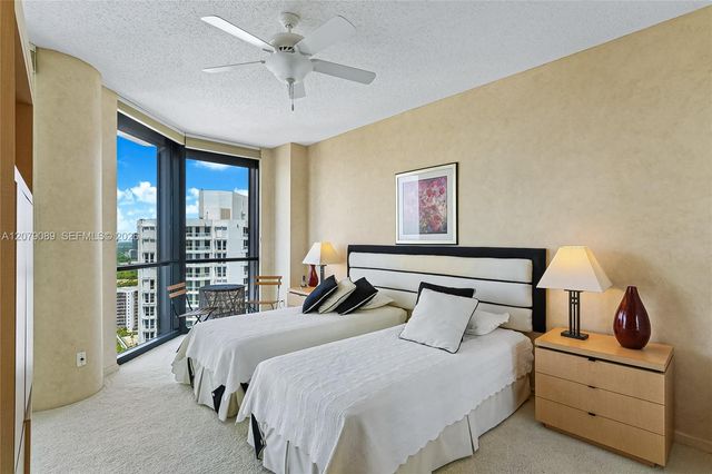 21150 Point Place 3004, Aventura, FL 33180