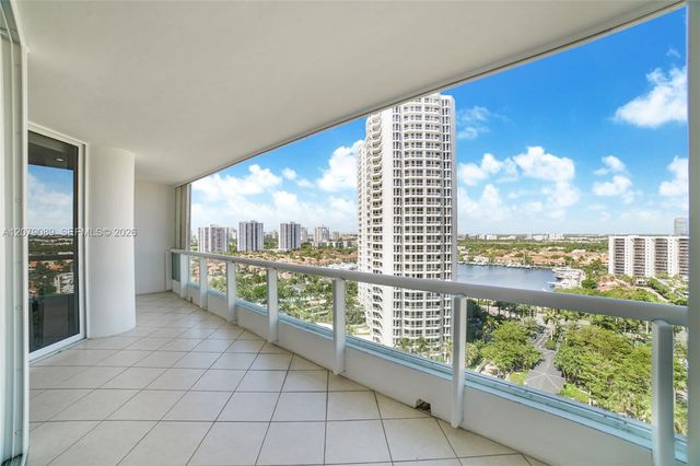 21150 Point Place 3004, Aventura, FL 33180