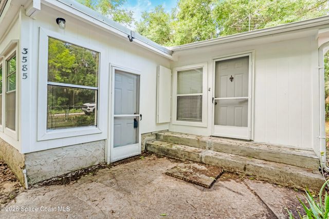 3585 Aurantia Road, Mims, FL 32754