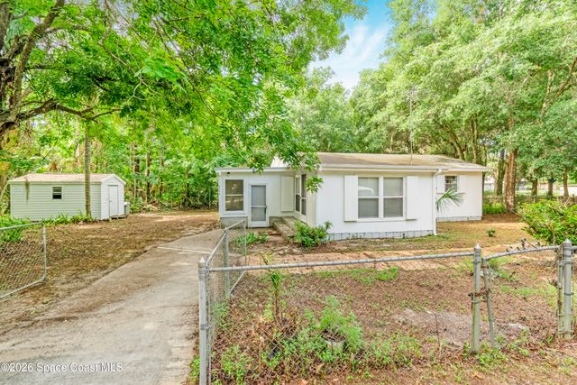 3585 Aurantia Road, Mims, FL 32754