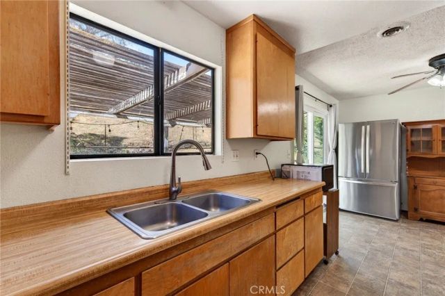 2888 Meadow Creek, Clearlake Oaks, CA 95423