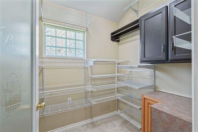 3110 Santa Cruz Dr, Corpus Christi, TX 78413