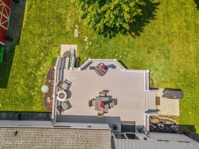 15 Brunswick Park Drive, Brunswick, NY 12180