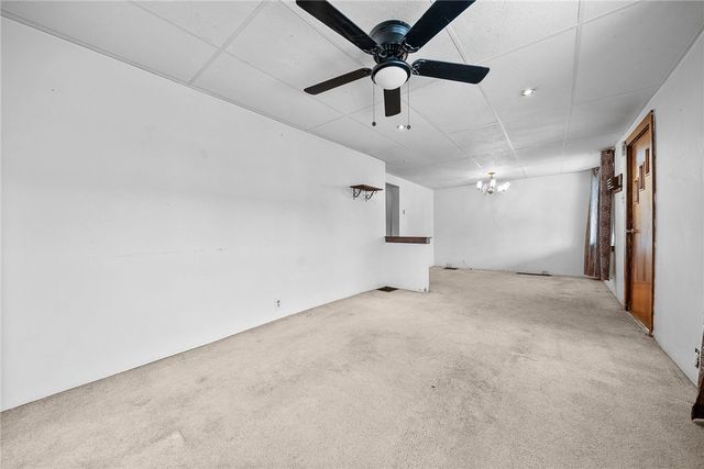 7005 Vivianna St, Neville Twp, PA 15225