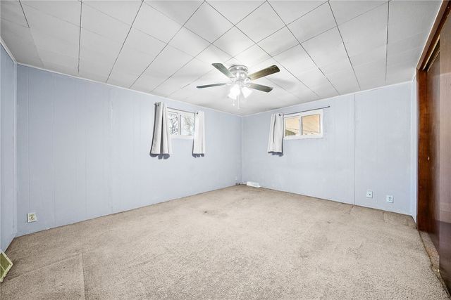 7005 Vivianna St, Neville Twp, PA 15225