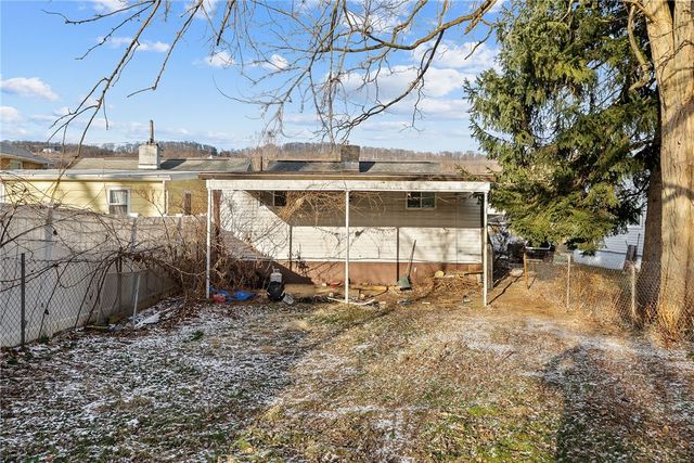 7005 Vivianna St, Neville Twp, PA 15225