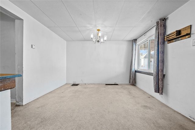 7005 Vivianna St, Neville Twp, PA 15225