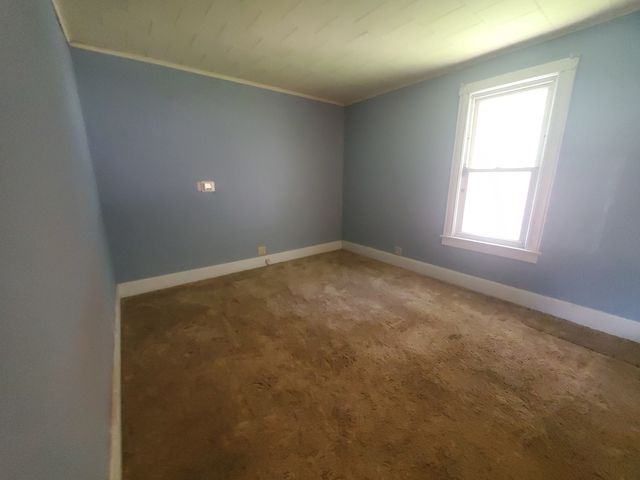 931 18th Avenue, East Moline, IL 61244