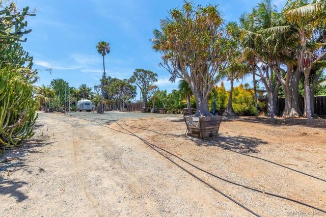 2840 Ridgeway Dr, National City, CA 91950