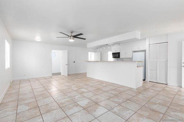2840 Ridgeway Dr, National City, CA 91950