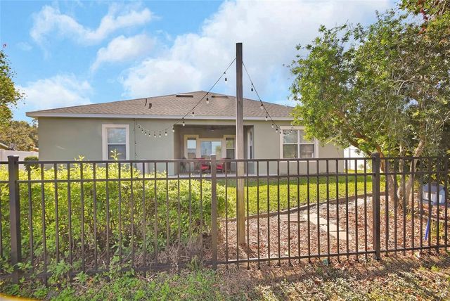 1589 BLUE GRASS BOULEVARD, Deland, FL 32724