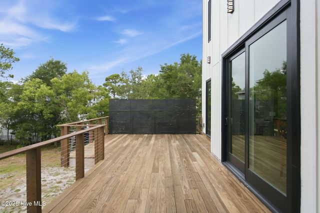 9202 River Road, Wilmington, NC 28412