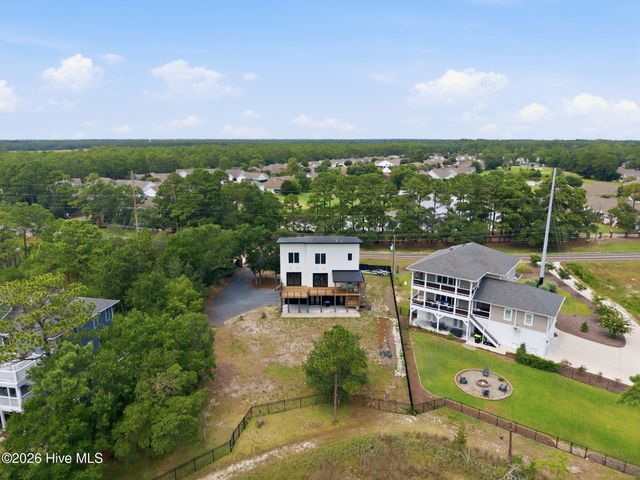 9202 River Road, Wilmington, NC 28412