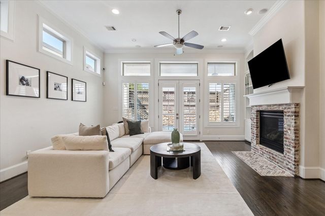 6114 Maxie Street B, Houston, TX 77007