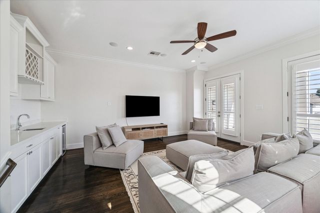 6114 Maxie Street B, Houston, TX 77007