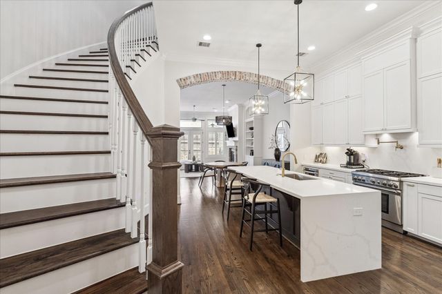6114 Maxie Street B, Houston, TX 77007