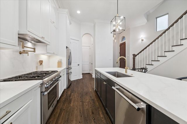 6114 Maxie Street B, Houston, TX 77007