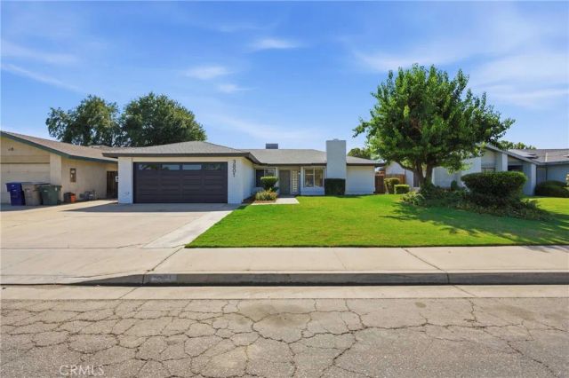 3801 Celine Court, Bakersfield, CA 93309