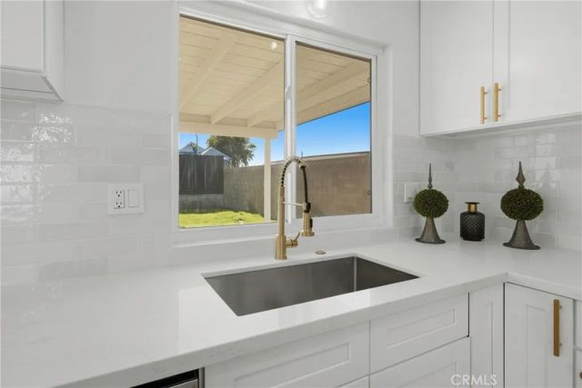 3801 Celine Court, Bakersfield, CA 93309