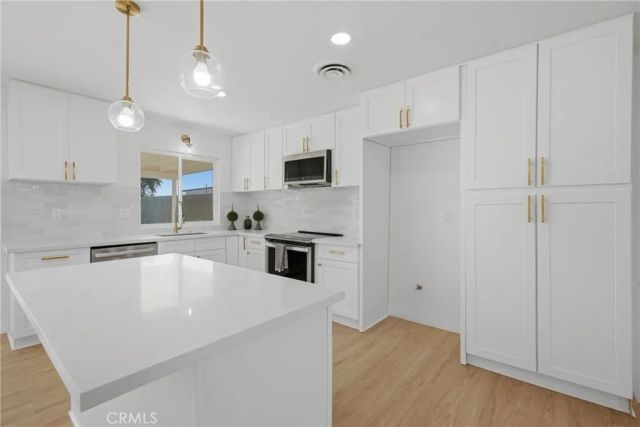 3801 Celine Court, Bakersfield, CA 93309