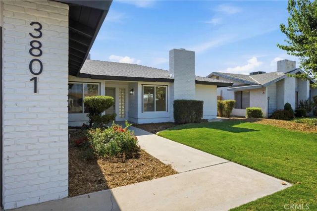 3801 Celine Court, Bakersfield, CA 93309