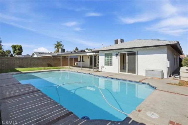 3801 Celine Court, Bakersfield, CA 93309