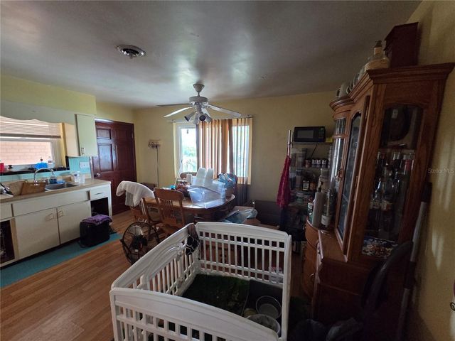 1836 S PALMETTO AVENUE, South Daytona, FL 32119