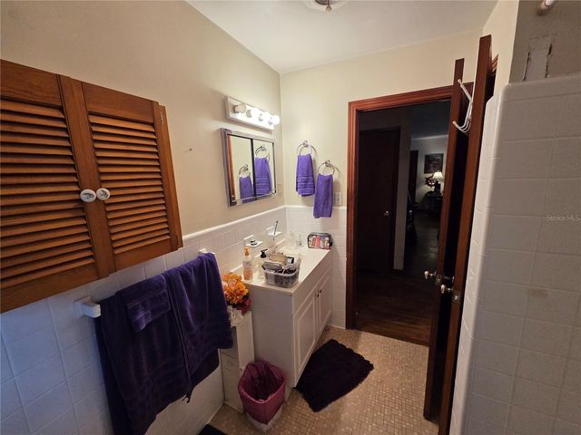 1836 S PALMETTO AVENUE, South Daytona, FL 32119