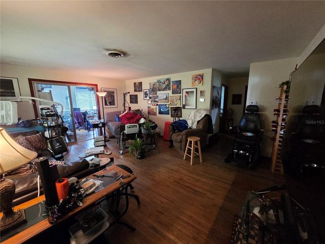 1836 S PALMETTO AVENUE, South Daytona, FL 32119