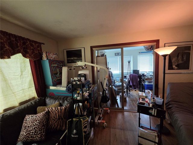 1836 S PALMETTO AVENUE, South Daytona, FL 32119