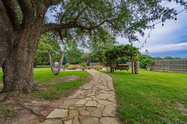 8429 Karen Lane, Terrell, TX 75160