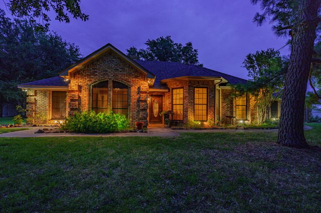 8429 Karen Lane, Terrell, TX 75160