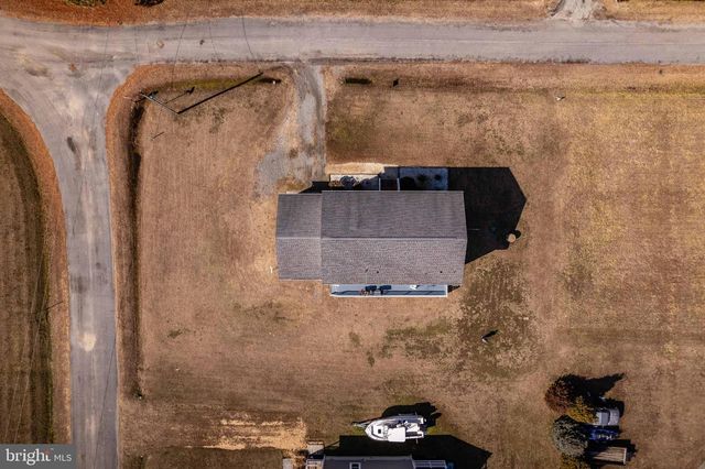 144 ESSEX, Montross, VA 22520