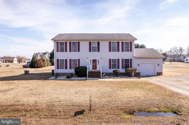 144 ESSEX, Montross, VA 22520