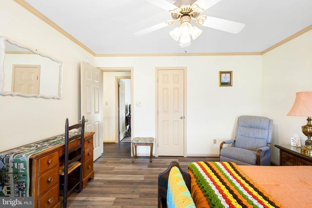 144 ESSEX, Montross, VA 22520