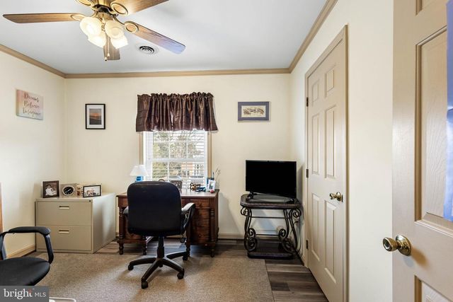 144 ESSEX, Montross, VA 22520