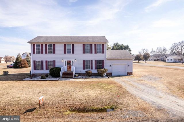 144 ESSEX, Montross, VA 22520