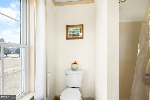 144 ESSEX, Montross, VA 22520