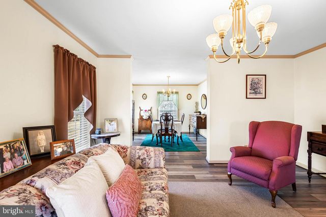 144 ESSEX, Montross, VA 22520