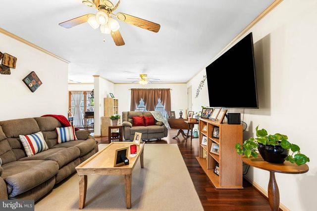 144 ESSEX, Montross, VA 22520