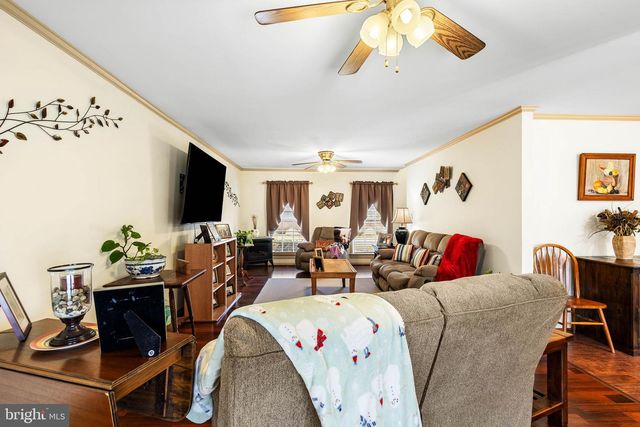 144 ESSEX, Montross, VA 22520