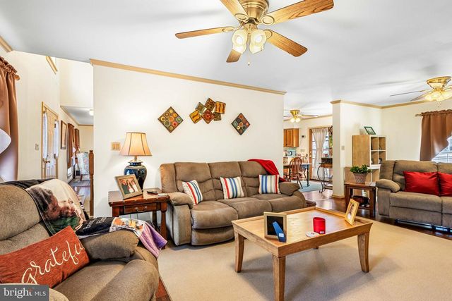 144 ESSEX, Montross, VA 22520