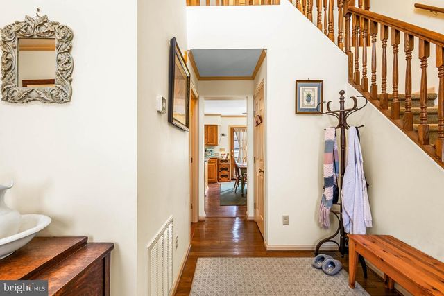 144 ESSEX, Montross, VA 22520