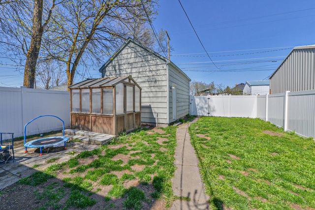 2623 E Everett Ave, Spokane, WA 99217