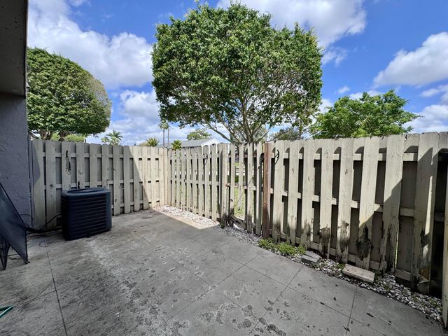 704 Riverside Drive, Greenacres, FL 33463
